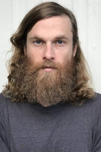 Elijah Ungvary fotoğrafı