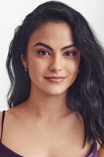 Camila Mendes fotoğrafı