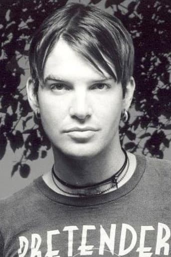 Courtney Taylor-Taylor fotoğrafı