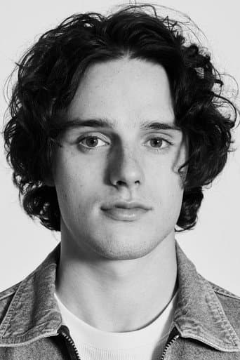 Harry Collett fotoğrafı