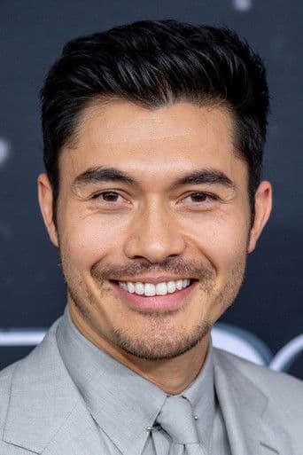 Henry Golding fotoğrafı