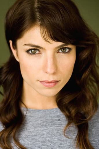 Angela Trimbur fotoğrafı