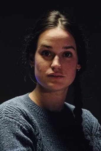 Constance Gay fotoğrafı