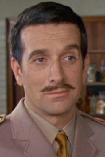 Nicholas Courtney fotoğrafı