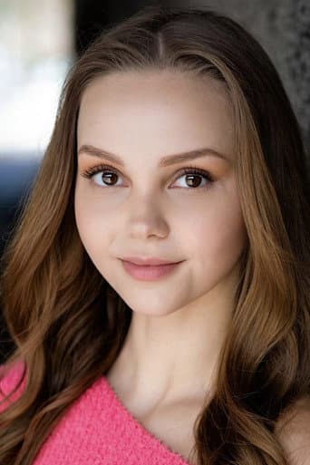 Savannah Lee Nassif fotoğrafı