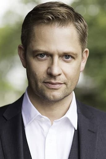 James Chalmers fotoğrafı