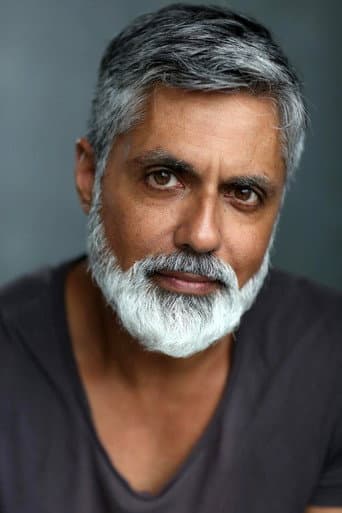 Ravi Aujla fotoğrafı
