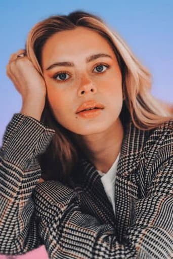 Elli Rhiannon Müller Osborne fotoğrafı