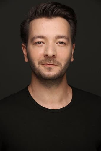 Arın Kuşaksızoğlu fotoğrafı
