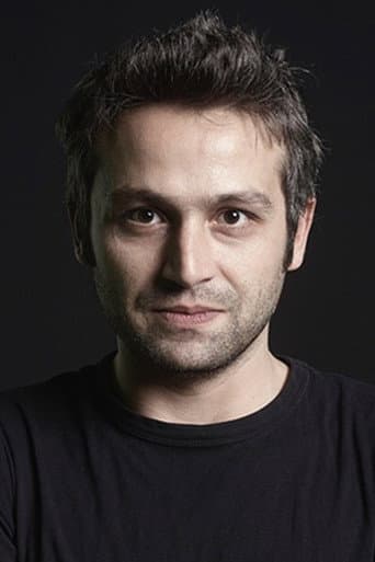 Deniz Karaoğlu fotoğrafı