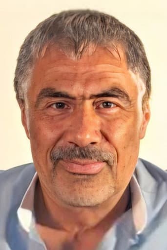 Mesut Hakyemez fotoğrafı