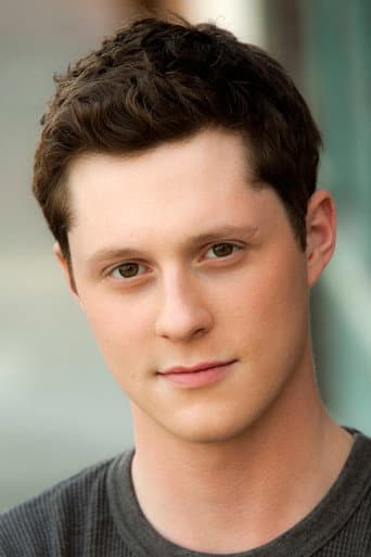 Noah Reid fotoğrafı