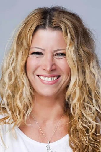 Ebru Karanfilci fotoğrafı