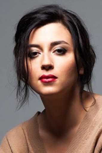 Burcu Gönder fotoğrafı