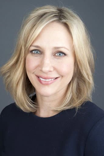 Vera Farmiga fotoğrafı