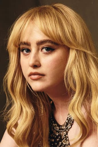 Kathryn Newton fotoğrafı