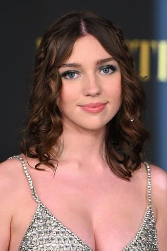 Alexa Swinton fotoğrafı