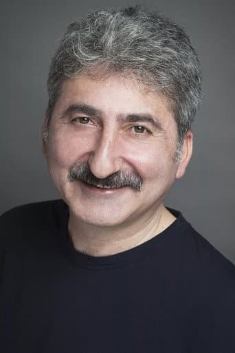 Tuna Orhan fotoğrafı
