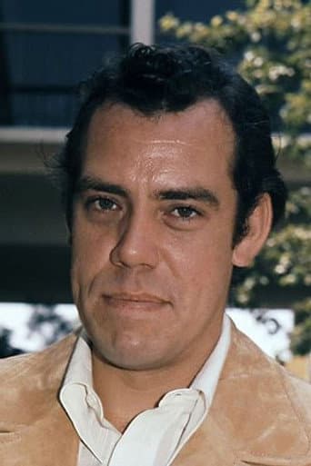 John Schuck fotoğrafı