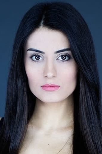 Emel Dede fotoğrafı