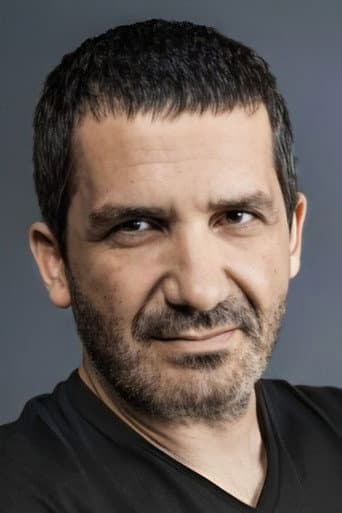 Cüneyt Mete fotoğrafı