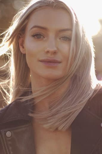 Athena Perample fotoğrafı