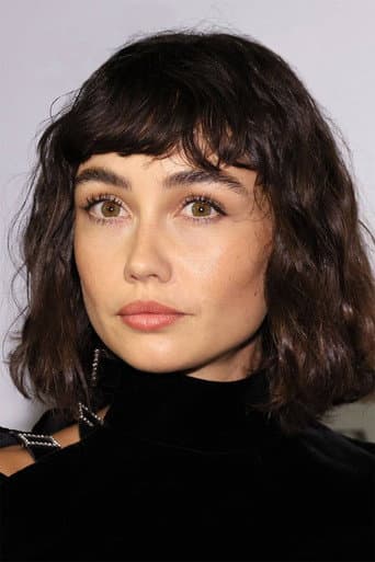 Sydney Chandler fotoğrafı