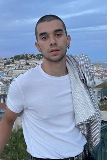 Alex Mola fotoğrafı