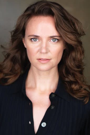 Clare Louise Frost fotoğrafı