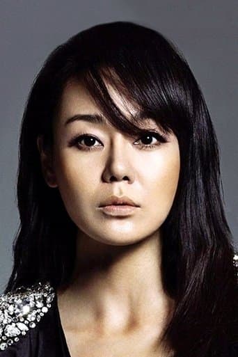 Kim Yoon-jin fotoğrafı