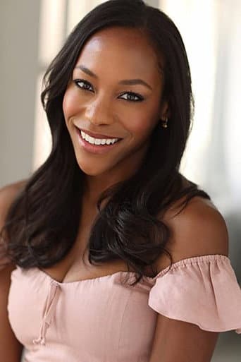 Nikki M. James fotoğrafı