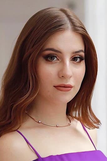 Zeynep Özkaya fotoğrafı