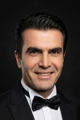 İsmet Özhan fotoğrafı