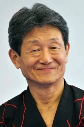 Kwan-Young Lee fotoğrafı