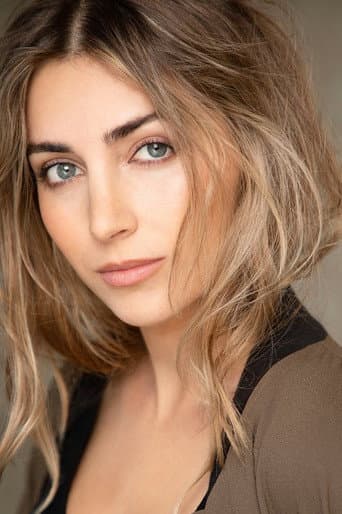 Emelia Hartford fotoğrafı