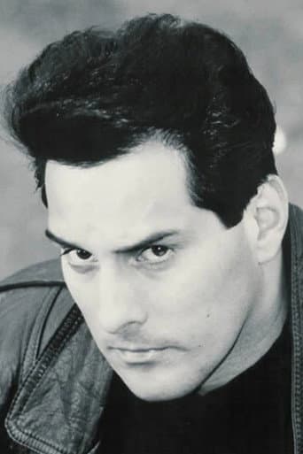Peter Bucossi fotoğrafı