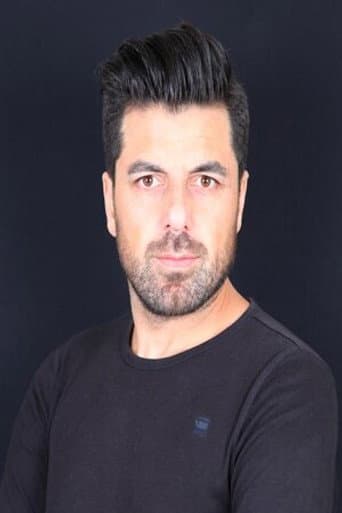 Zafer Alpat fotoğrafı