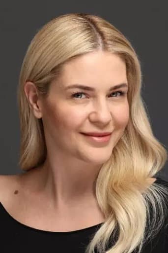 Emine Ün fotoğrafı
