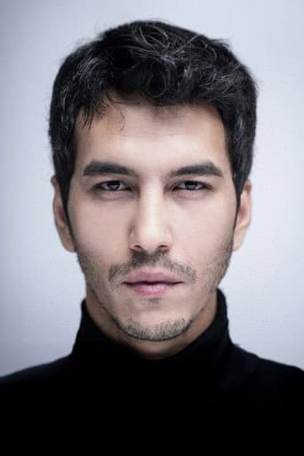 Mert Dogan fotoğrafı