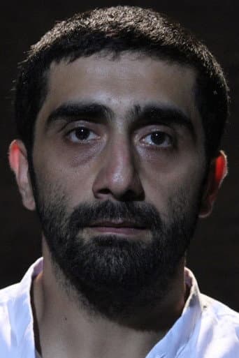 Taylan Ertuğrul fotoğrafı