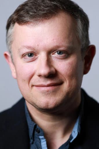 James Bradshaw fotoğrafı