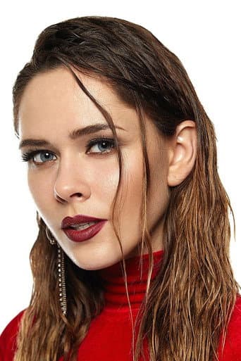 Yuliya Sanina fotoğrafı