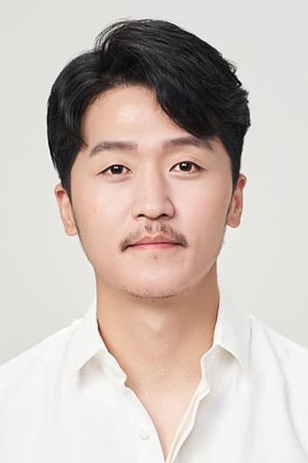 Shim Woo-sung fotoğrafı