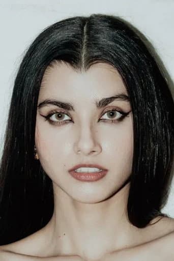 Ayesha Kanga fotoğrafı