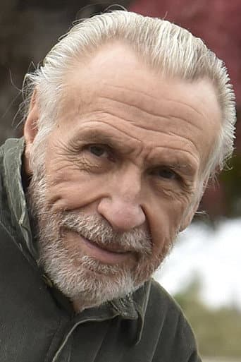 George Buck fotoğrafı