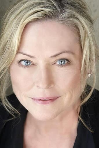 Lori Hallier fotoğrafı