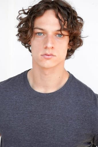 Luke Pierre Roness fotoğrafı