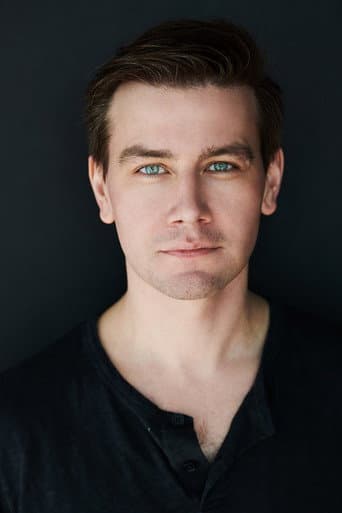 Torrance Coombs fotoğrafı