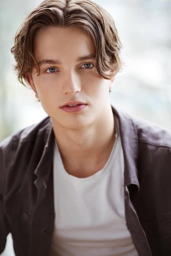 Cale Ambrozic fotoğrafı