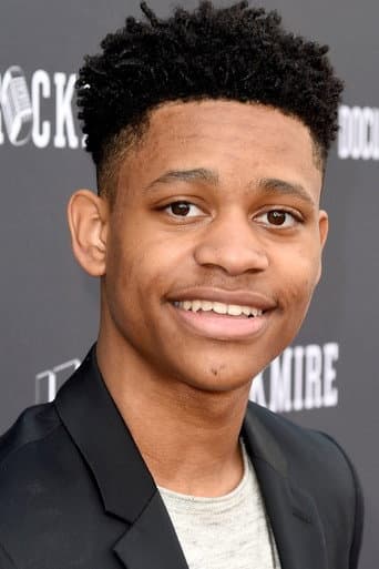 Tyrel Jackson Williams fotoğrafı